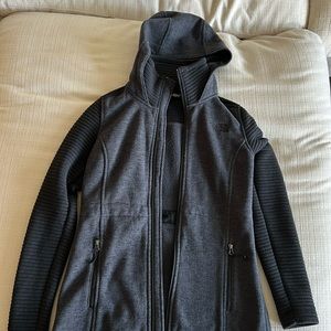 North face women’s zip up hoodie